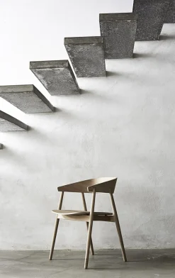 Andersen - Furniture Møbler<AC2 armchair Oak white pigm. lacquer veneer seat