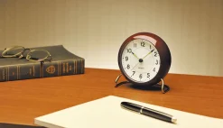 Arne Jacobsen Clocks Ure & Vejrstationer<AJ Station bordur bordeaux/hvid, Ø 11 cm, alarm