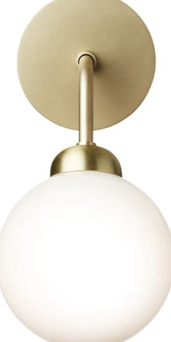 Nuura Væglamper<Apiales Wall, brushed brass / opal