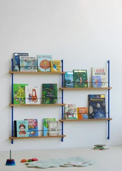Moebe Møbler<Box set, Magazine Shelving MS.115. 1, Oak shelves, Deep Blue