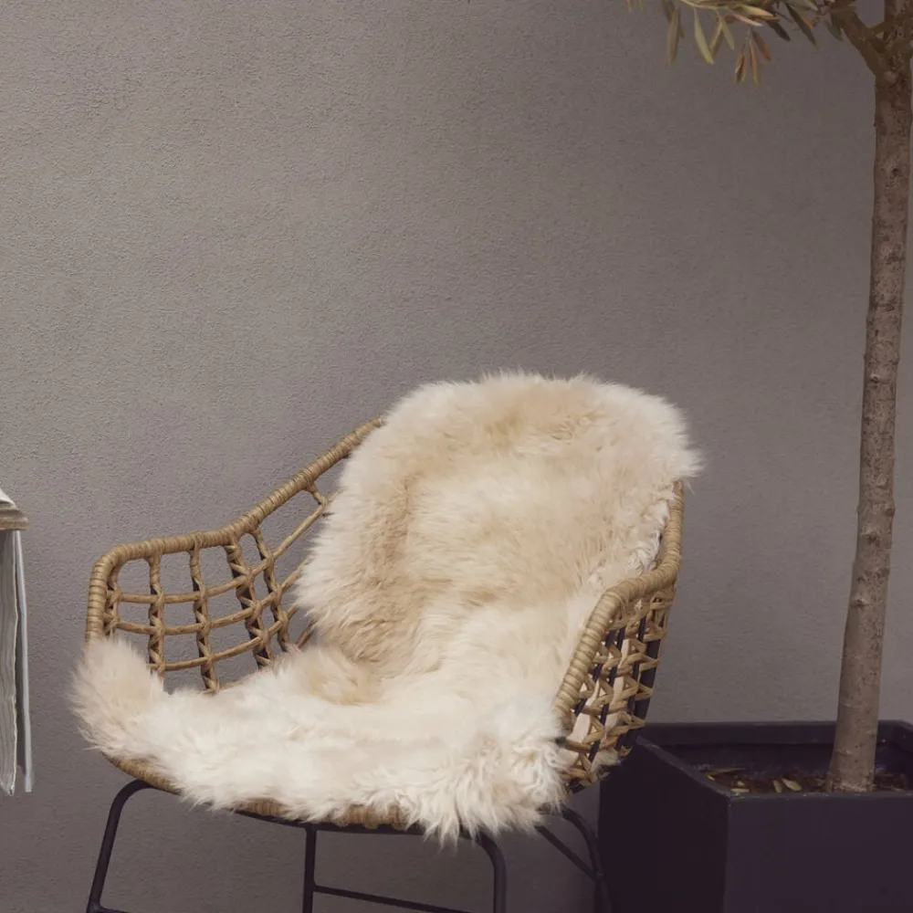 NATURES Collection Skind<90cm-up New Zealand Sheepskin, Long Wool Beige 90x60