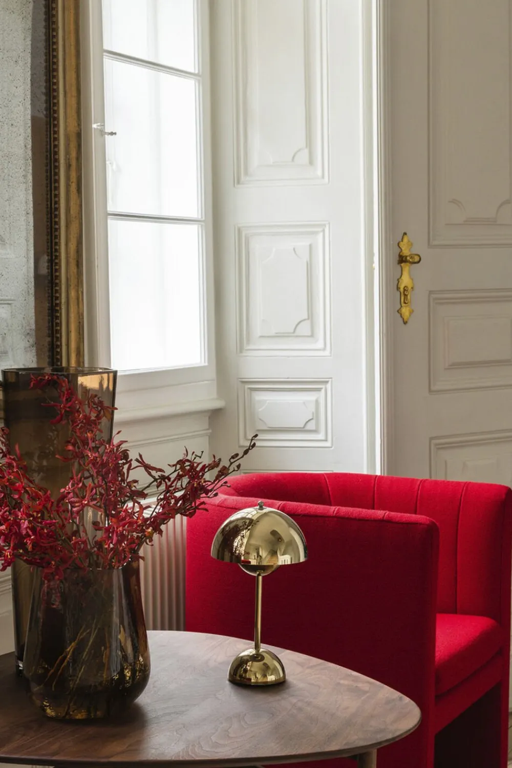 &Tradition Bordlamper|Trådløse Lamper<Flowerpot Portable Lamp VP9, Magnetic Charger Brass-plated