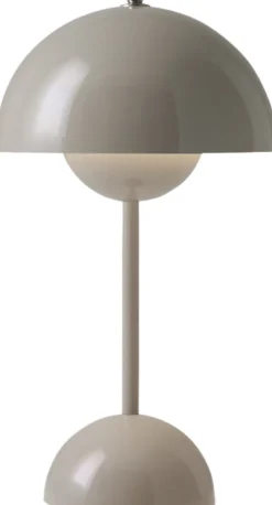 &Tradition Bordlamper|Trådløse Lamper<Flowerpot Portable Lamp VP9, Magnetic Charger Grey beige