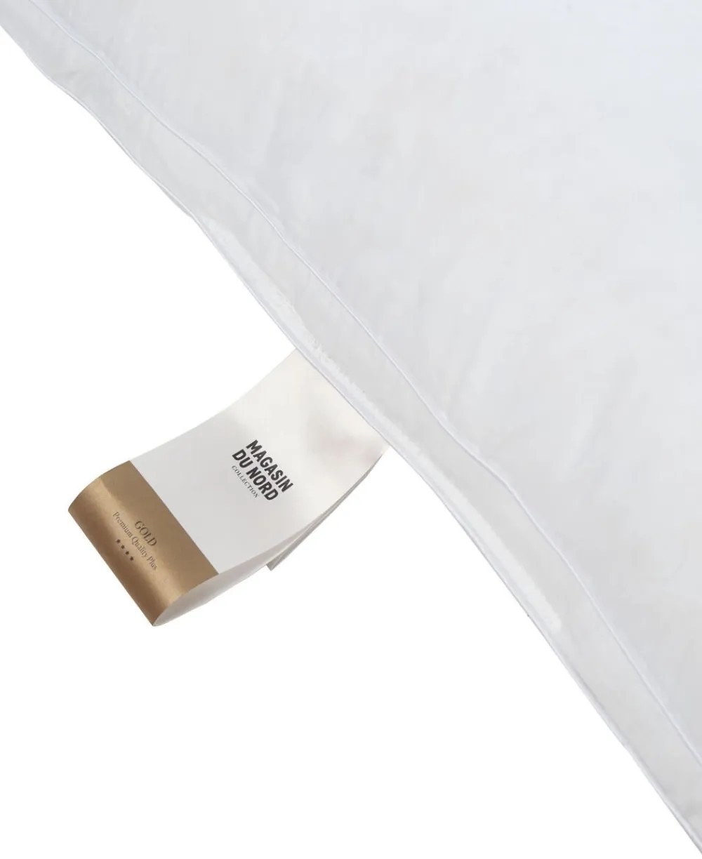 Magasin du Nord Collection Hovedpuder<Guld 3-Lags pude Lav 60x63 cm.