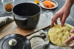 Staub Gryder & Pander<La Cocotte Ris Cocotte 16 cm / 1,75 l, Rund, Sort, Støbejern