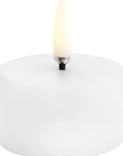 Uyuni Lys & Lysestager|Elektriske Julelys<LED pillar candle, Nordic white, Smooth, 5x2,8 cm