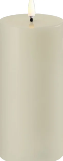 Uyuni Elektriske Julelys<LED pillar candle, Oyster Grey, Smooth, 7,8x15 cm