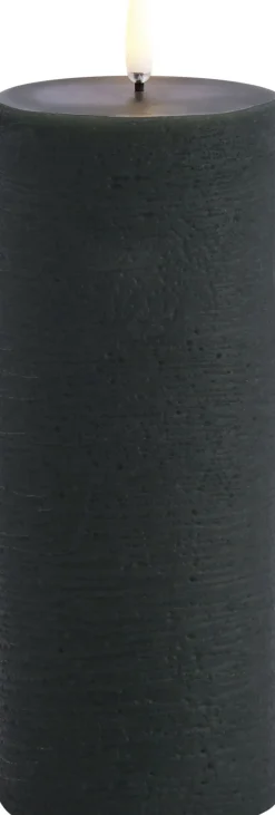 Uyuni Elektriske Julelys<LED pillar candle, Pine green, Rustic, 7,8 x 20,3 cm 4/24