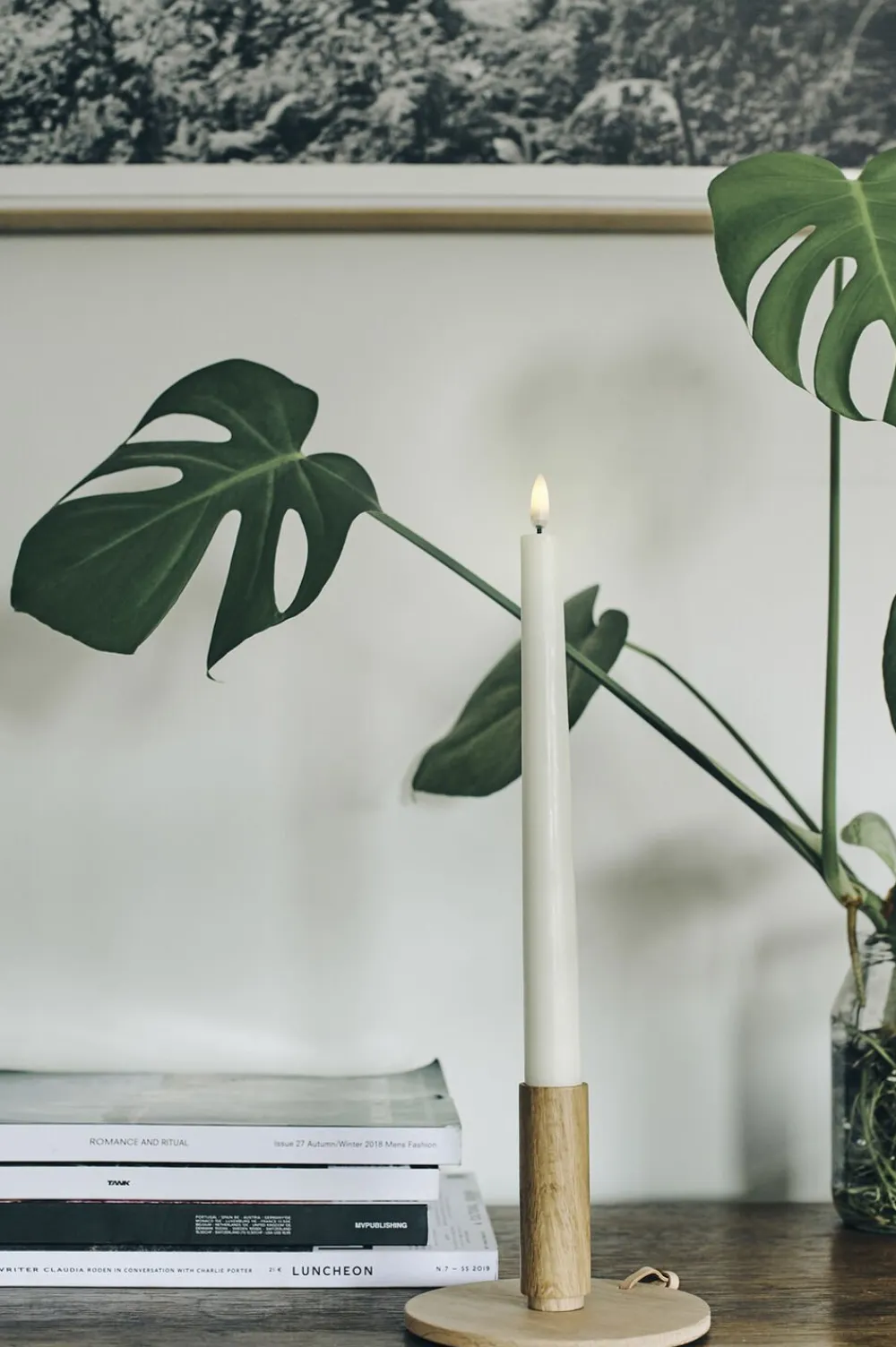 Uyuni Lys & Lysestager|Elektriske Julelys<LED Taper Candle - twin pack - Nordic White - 2,3 x 20 cm