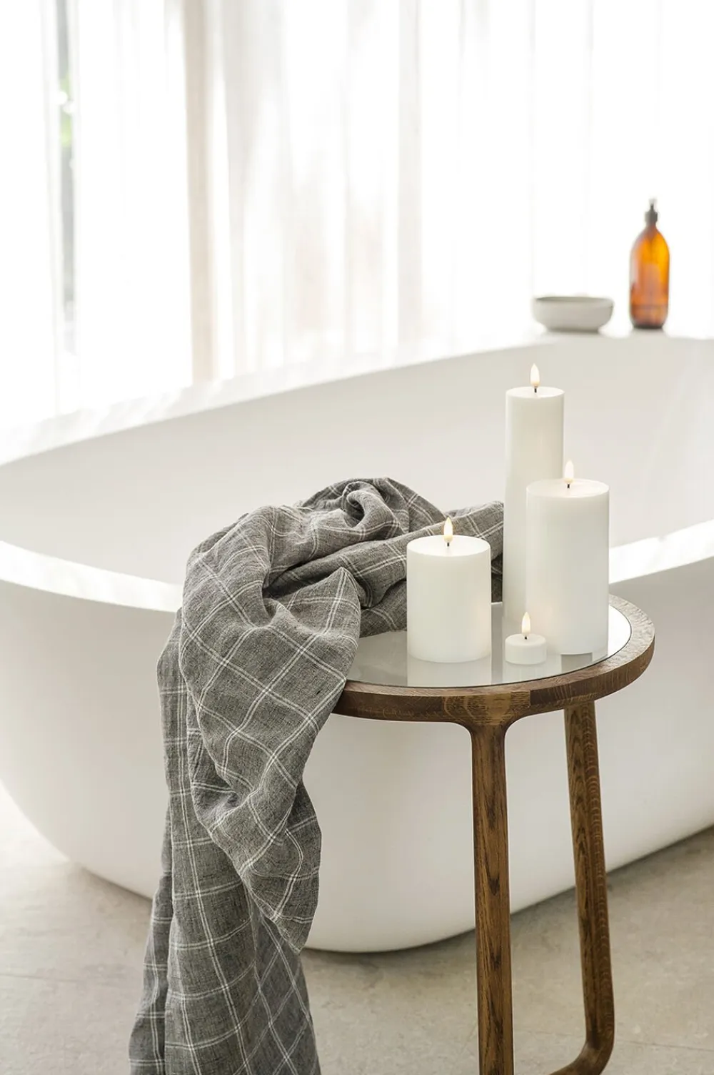 Uyuni Lys & Lysestager|Elektriske Julelys<LED Taper Candle - twin pack - Nordic White - 2,3 x 20 cm
