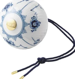 Royal Copenhagen Juletræspynt<Musselmalet Riflet Julekugle 9,5 cm