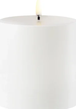 Uyuni Lys & Lysestager|Elektriske Julelys<Outdoor LED pillar candle, White, 8,4x10 cm