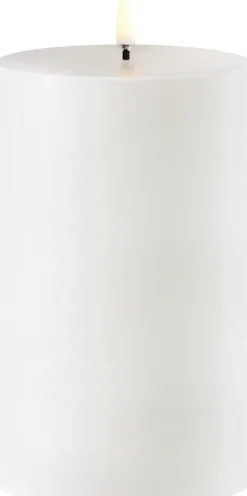 Uyuni Elektriske Julelys<Outdoor LED pillar candle, White, 8,4x15 cm