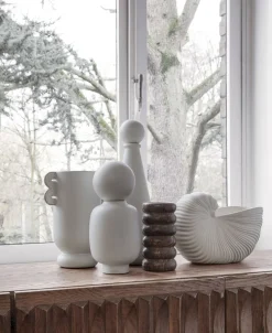 Ferm Living Vaser & Urtepotteskjulere<Shell Pot - Off-White