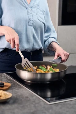 Zwilling Gryder & Pander<Simplify Stegepande, 28 cm, 18/10 rustfrit stål, Keramisk be