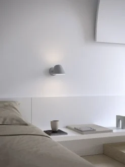DFTP Væglamper<Stay | Væglampe | Grå
