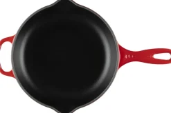 Le Creuset Gryder & Pander<Stegepande i støbejern 23cm Cerise
