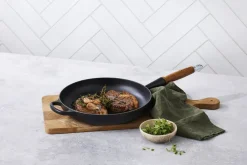 Le Creuset Gryder & Pander<Stegepande m/træht 28cm Matte Black