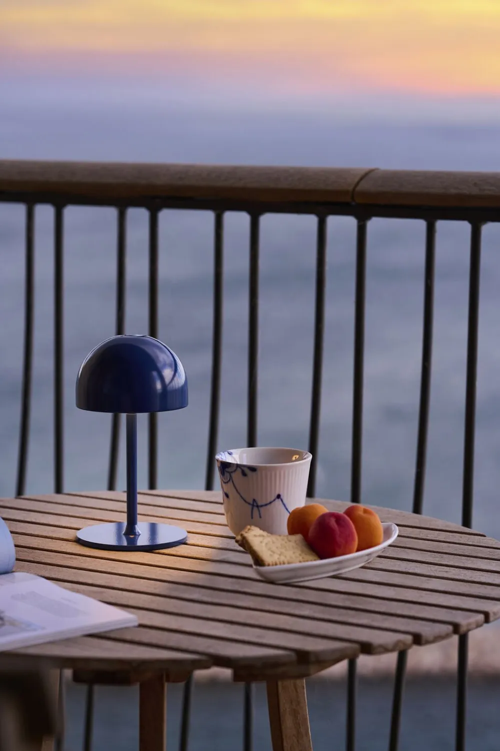 Sirius Bordlamper|Trådløse Lamper<Tim portable Table Lamp H22 Dark blue