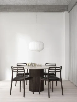 Vipp Møbler<494 Cabin round Ø130 L. Beige marble, Dark oak